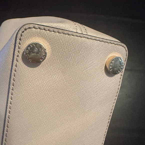 Michael Kors purse - Picture 13 of 16